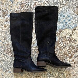 Women's Black Leather Knee-High Boots